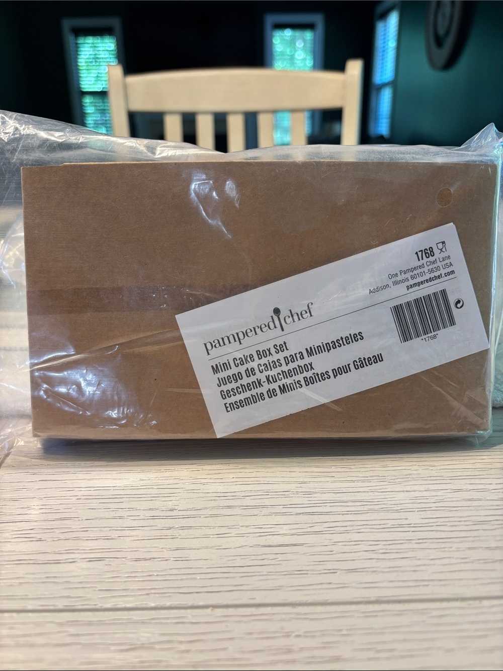 New Set of 24 Pampered Chef Mini Cake Boxes